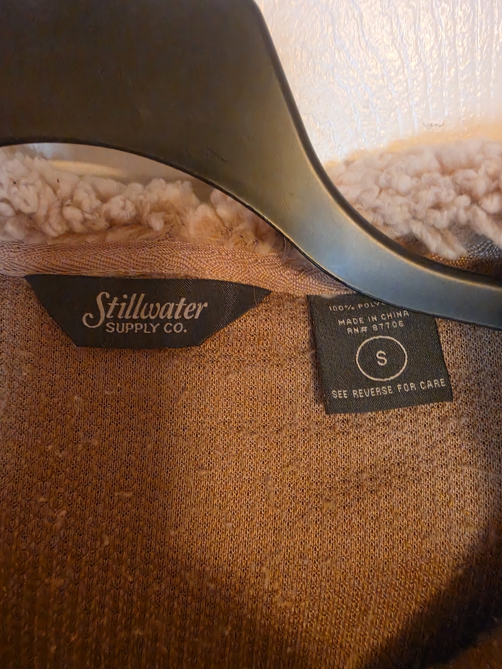 Stillwater Cozy Sherpa Fleece Zip-Up Hoodie Jacket in Oatmeal - Picture 6 of 6